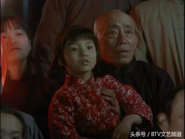 朱旭怀念老爷子在舞台上,演员朱旭逝世