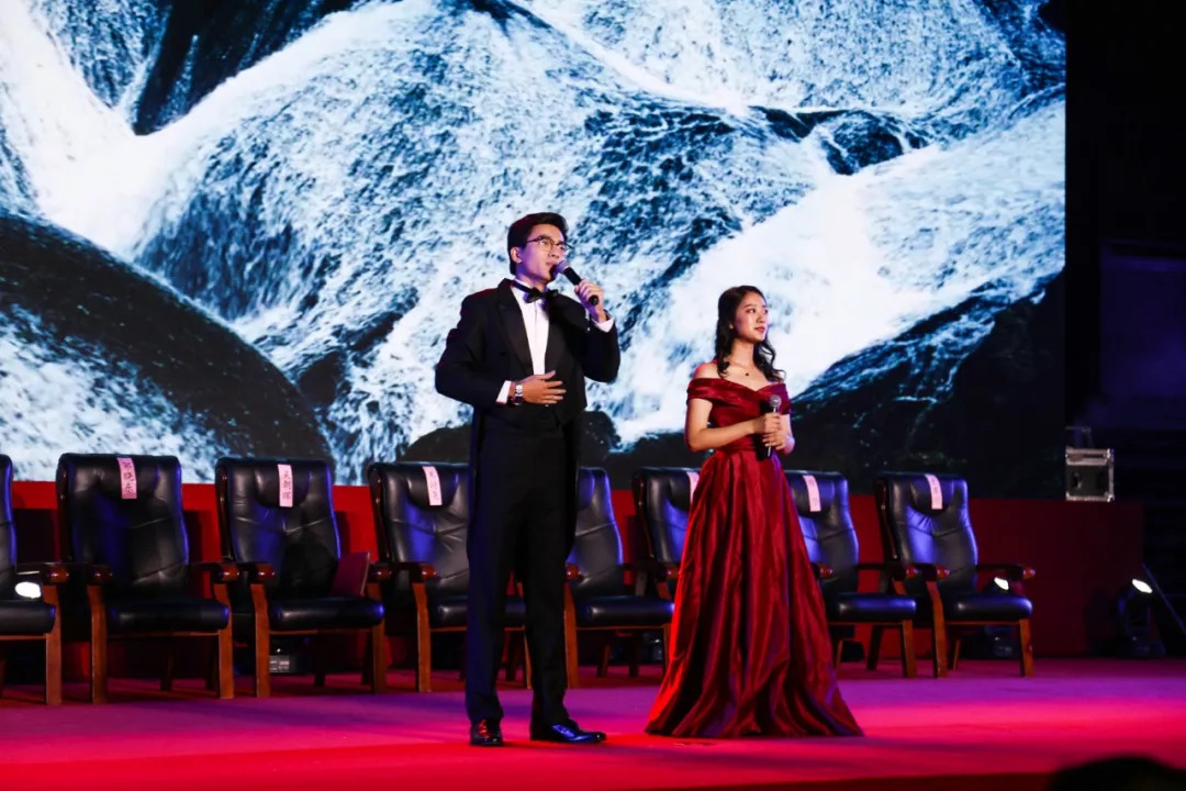 全景直击！浙江大学2018级研究生新生开学典礼！丨新时代教育