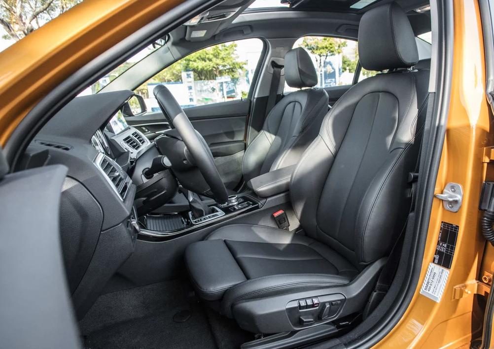 宝马118驾驶体验,宝马118加速实测