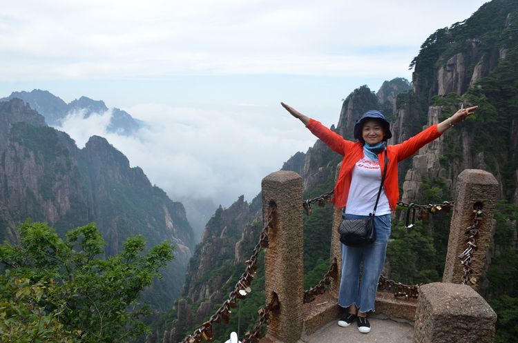 八月的黄山风景,独一无二的一品黄山