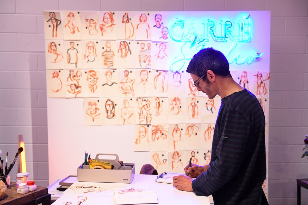 Hermès丝巾为何让全世界女人都着迷？爱马仕丝巾俱乐部给你解答