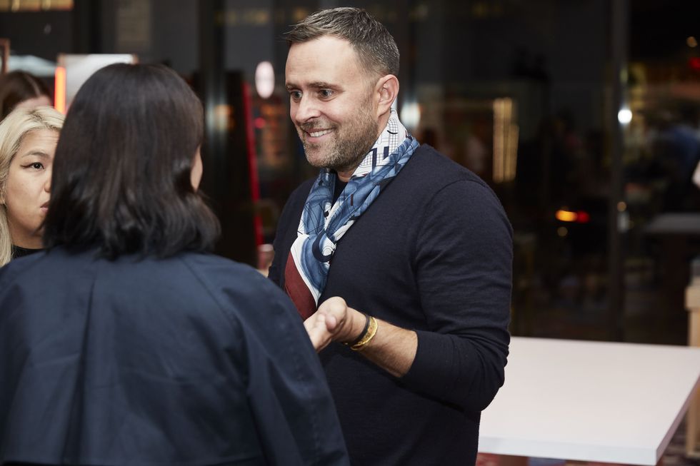 Hermès丝巾为何让全世界女人都着迷？爱马仕丝巾俱乐部给你解答