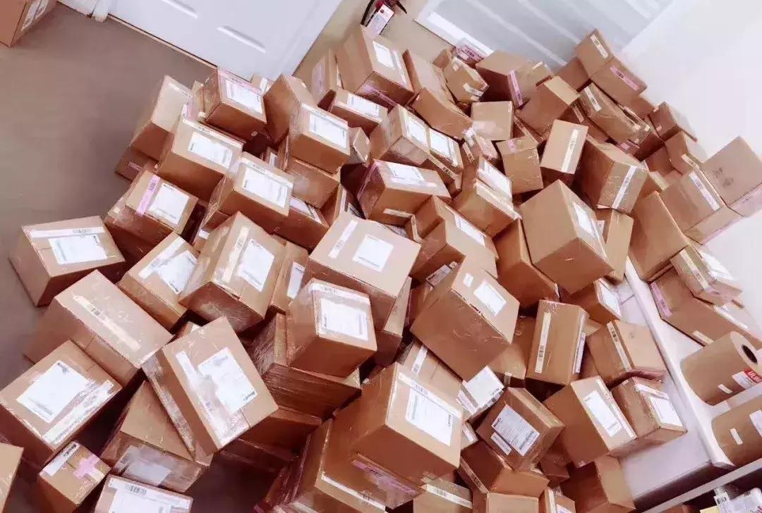 墨大女留学生自述：帮你们代购，还要被迫和澳洲人拍照？