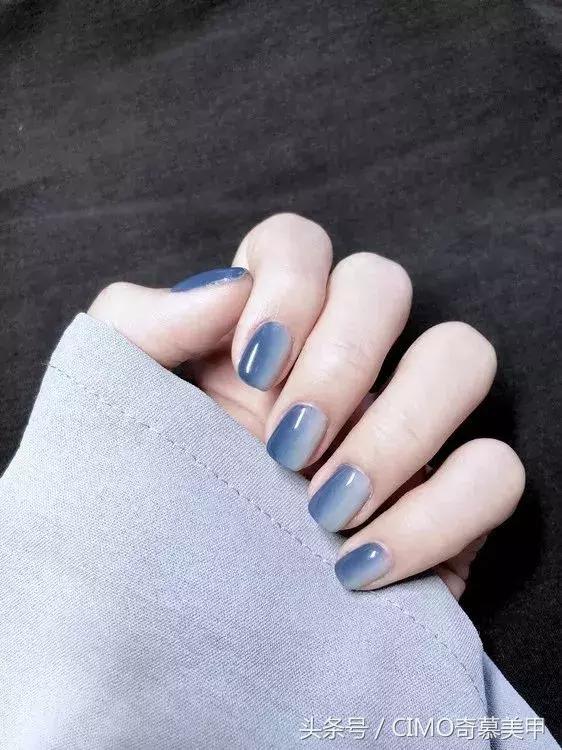 美甲甲油胶怎么快速干的小窍门,冬天为啥甲油胶会缩胶