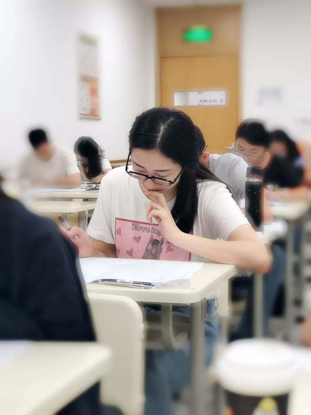 千锤百炼的4%，爱智康半年考诠释新时代“严师”