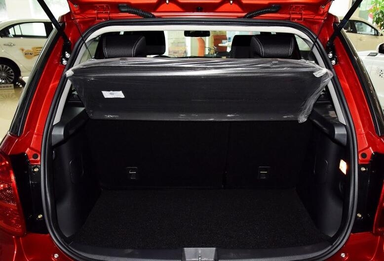 大众crosspolo1.6两厢车,新款大众1.6l自动挡两厢车polo图片