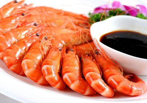 基围虾煮熟后虾头变黑,基围虾怎样做虾头不发黑