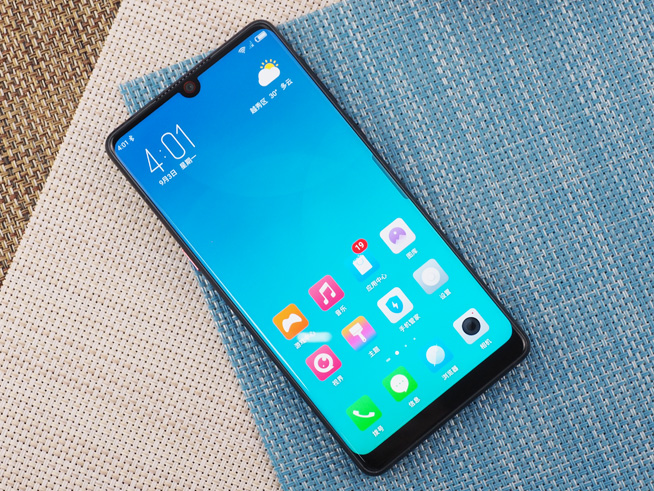 努比亚z18怎么没有全面屏,2022年的努比亚z18值得入手吗