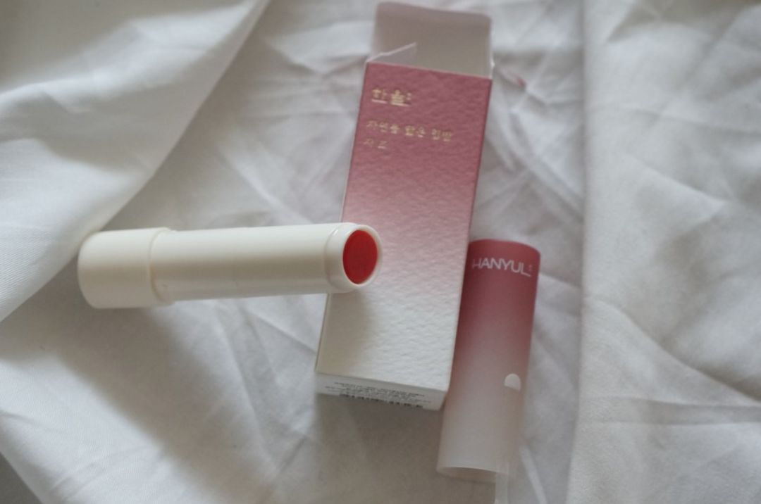 口碑爆表的12款秋冬润唇膏，不买你的嘴会不答应！
