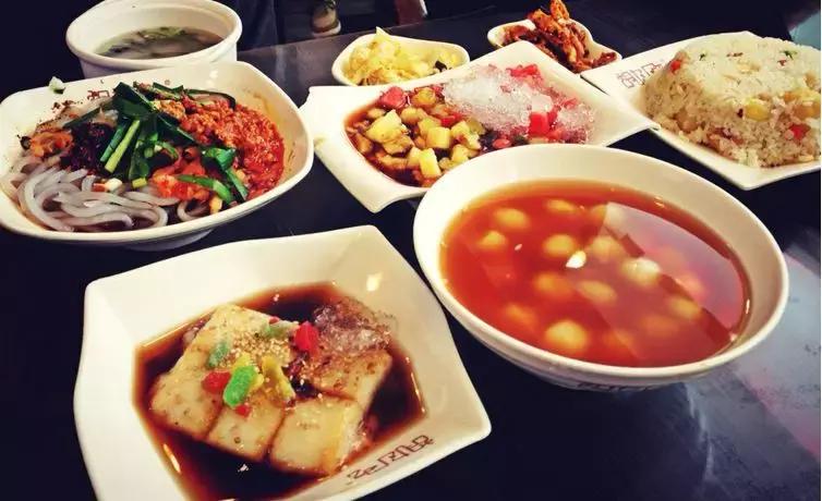 如何承包食堂档口,在学校承包食堂档口赚钱吗