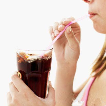 孕期碳酸饮料喝多了有什么危害,孕期喝碳酸饮料会影响钙吸收吗