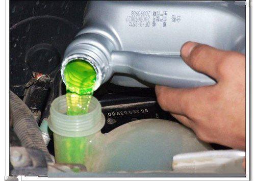 有冷却液但是显示冷却液不够,机动车冷却液不够标志是什么