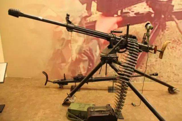 1979年对越自卫反击战武器对比,1979年对越作战炮兵