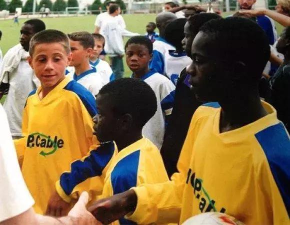 足球场上那些无法逾越的经典时刻,世界上没有过不去的坎足球