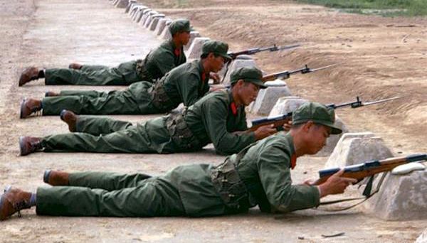 有什么军靴介绍,中国解放军最新的作战靴