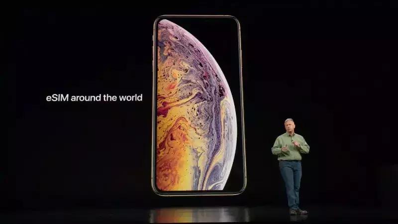 苹果iphonexs,iphonexs美版esim卡怎么用