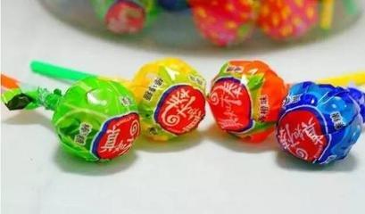 儿时五毛钱一袋三根的棒棒糖,80后儿时棒棒糖木头色