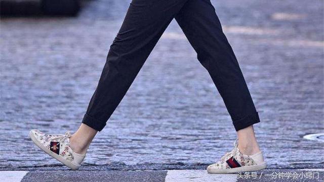 穿鞋硌脚的小技巧,穿锁鞋上坡怎么避免摔倒