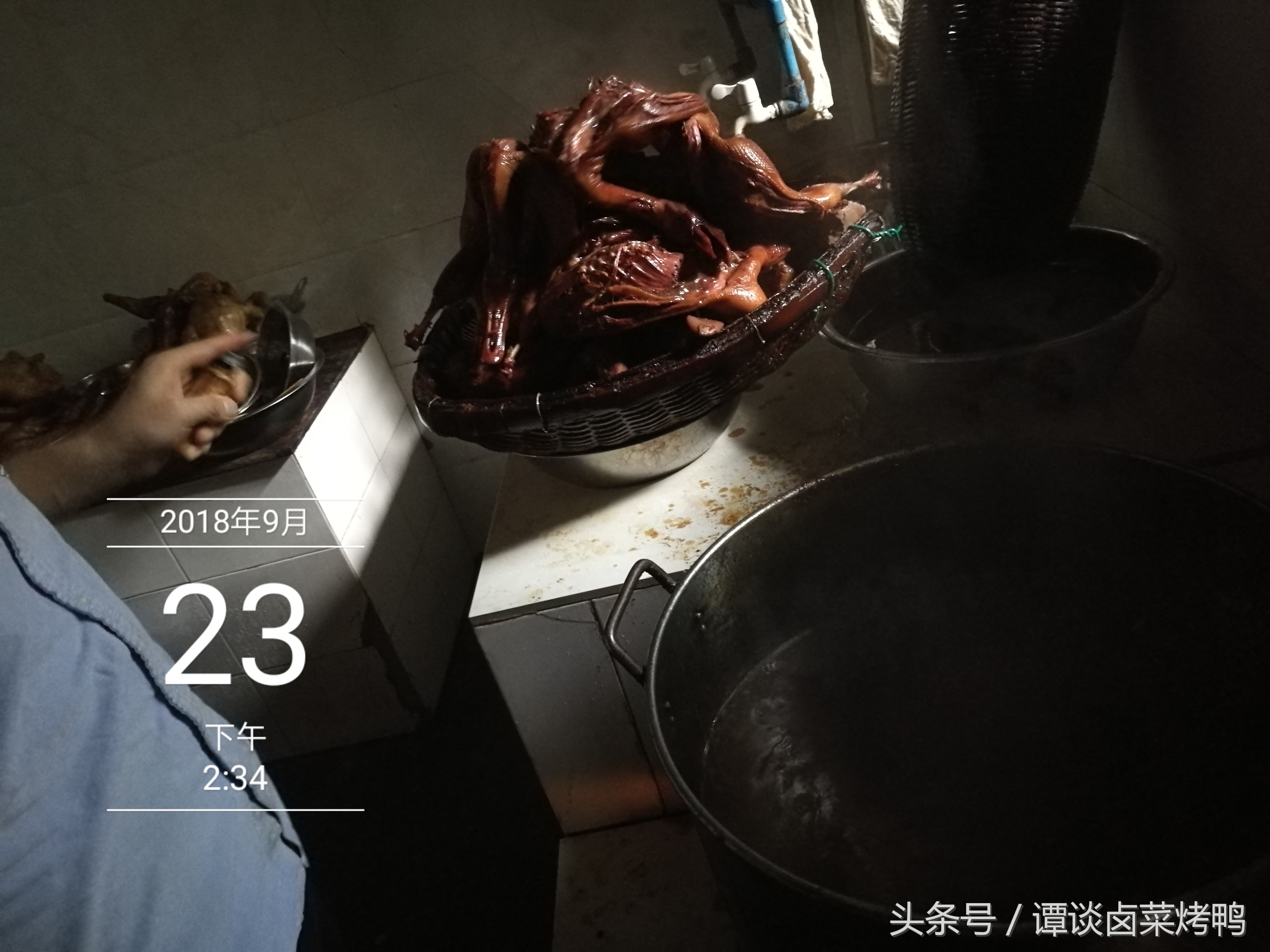 卤菜热卤摆摊的做法,冬季卤菜摆摊火爆卖法