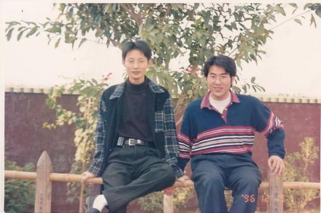 深圳市人大代表深圳宁江关爱会创始人深圳大兴汽车集团副总裁刘波