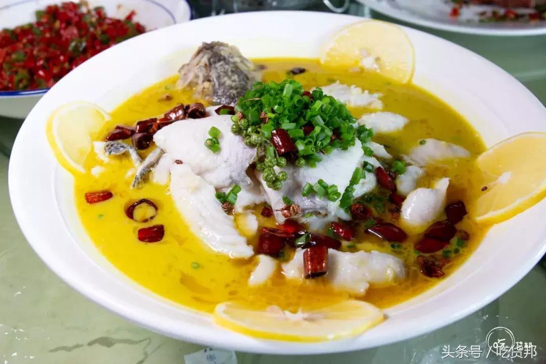 朋友叫我跟他去蹭饭,朋友喊我去蹭饭