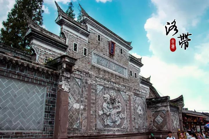 成都周边9个最受追捧的古镇！周末带孩子感受这里的古韵！