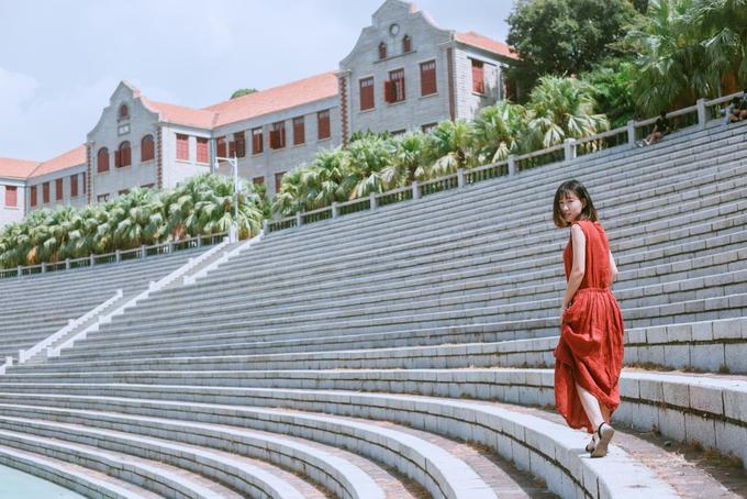 厦门大学打卡照怎么拍好看,厦门大学怎么拍照转场