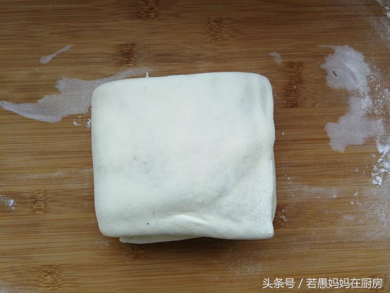 正宗香掉牙千层饼窍门,山东正宗香掉牙千层饼教程