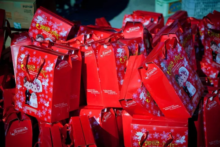 广东份子钱一般给多少,广东同学结婚给多少份子钱