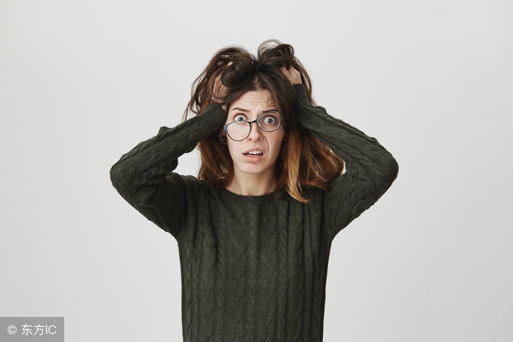 总是被父母催婚到崩溃怎么办,家里什么都没有还被催婚