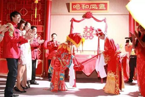 中式婚礼是怎么样的,中式婚礼婚庆公司都准备什么