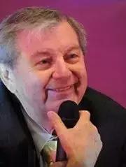 爱自己家人,爱自己爱家人爱同伴生活教育