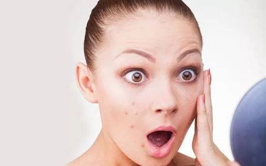 推荐一款卸眼睛很好的卸妆水,这才是真正的平价大碗的卸妆水