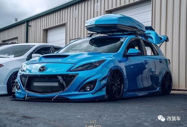 蓝色两厢马自达星骋,马自达星骋特点