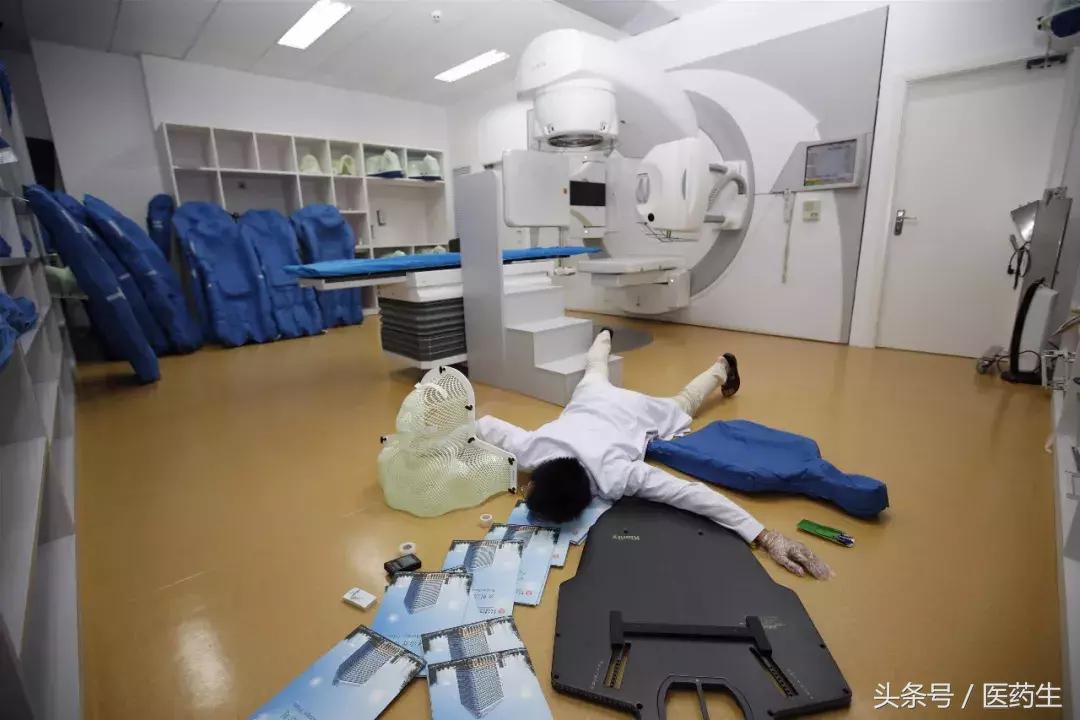 医护炫富照曝光，太赤裸裸了！