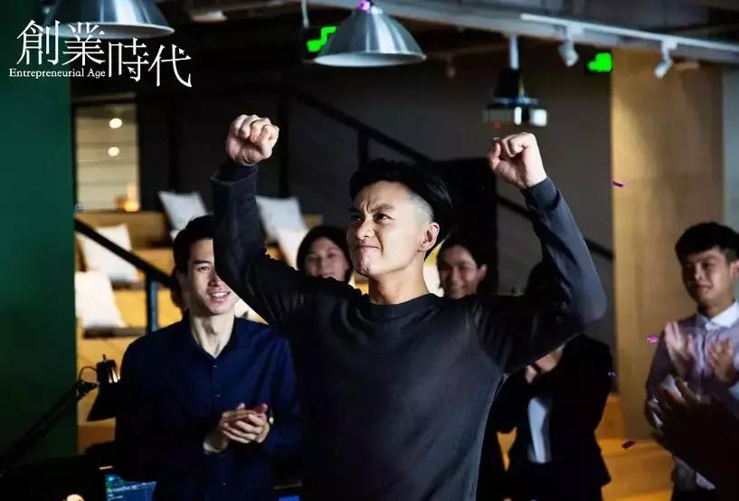 杨颖黄轩周一围的电视剧,黄轩周一围一起演的电影