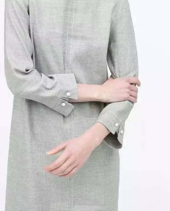 棉麻布料适合做什么款式的衣服,最时尚面料柔软的衣服