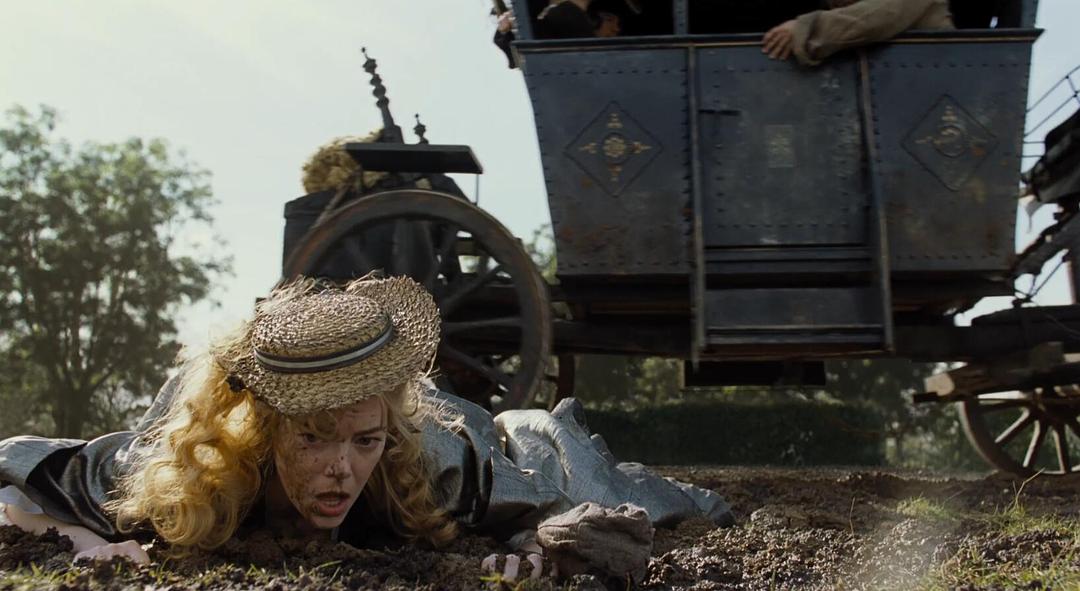 石头姐穿裙子,石头姐穿蓝裙子的一部电影