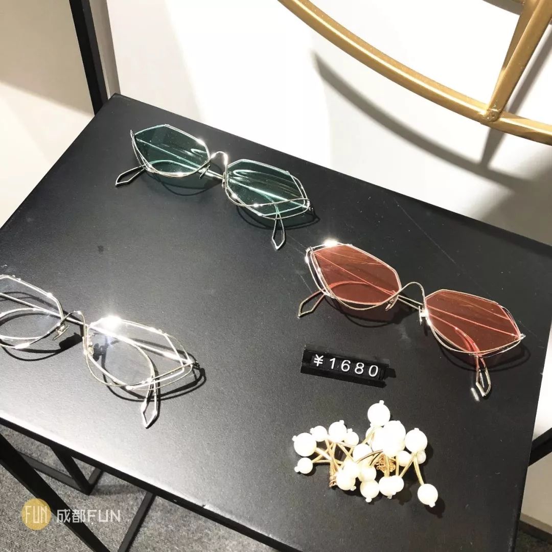 实测成都5家买手店，只想进去拍照不想买衣服……