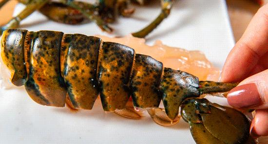 逆天！魔都这家“火锅界Cartier”按身高差打折，差的越多越便宜