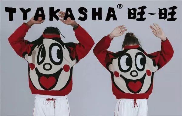 可口可乐打进彩妆行业？网友：口红是可乐味儿吗？