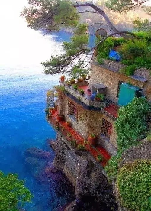 意大利五渔村风景微信头像,意大利五渔村海边小镇图片