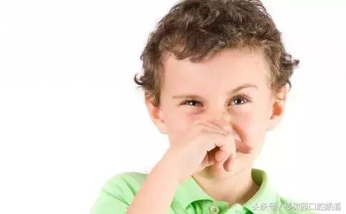 我口臭特严重应该怎么治,口臭到底是我的错吗