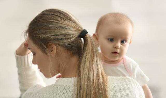 生孩子过了一下鬼门关,熬过了十级阵痛却熬不过产后抑郁