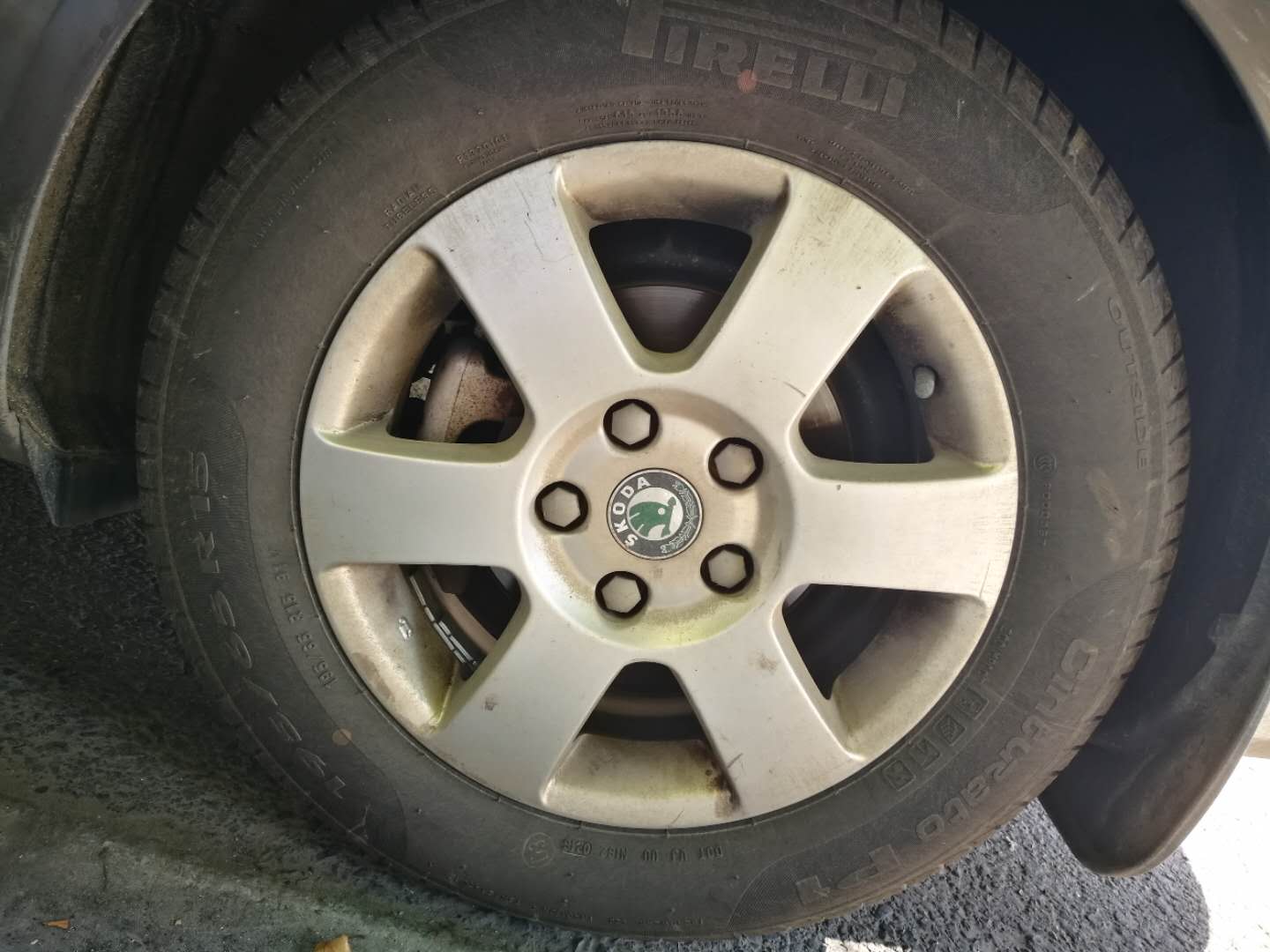 12r和13r的轮胎区别,13r2轮胎什么意思