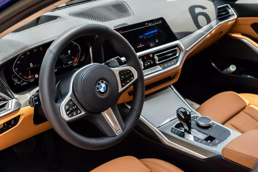 宝马325li评测2022黑,新款宝马325li测评