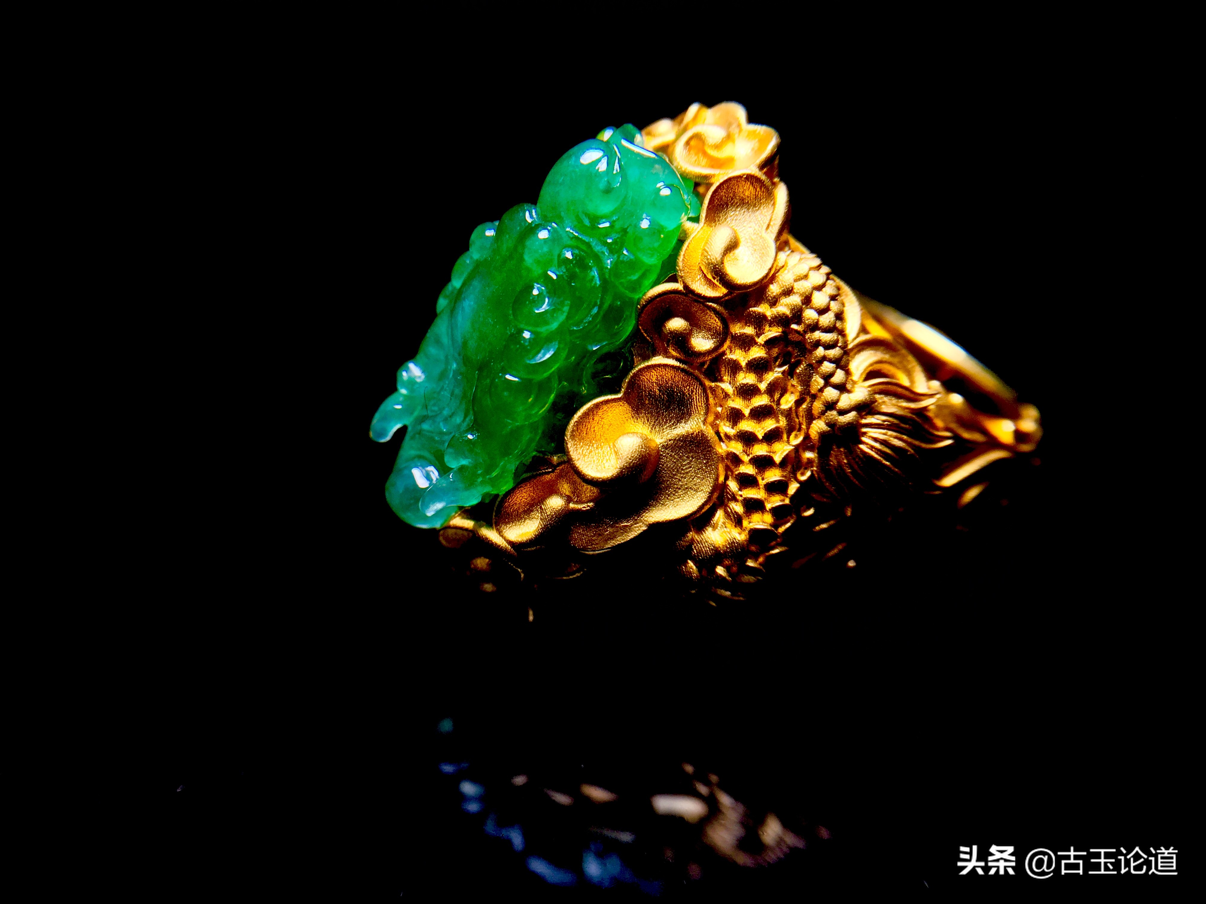 翡翠仿古有哪些题材,最简单的仿古翡翠