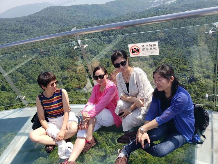 三亚冲浪旅行攻略,去三亚旅游看海