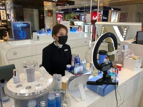 瑞萦传媒丨商家亏钱也要做直播带货的原因！