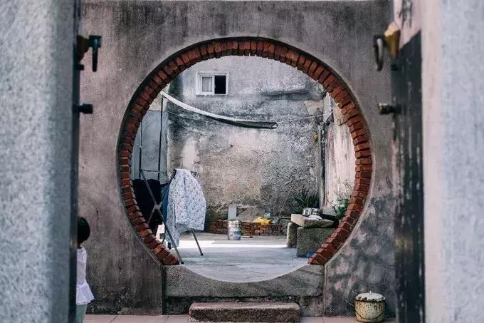 去漳州玩住厦门还是漳州,旅游去厦门还是去泉州